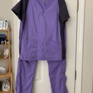 Healing hands green Label scrubs